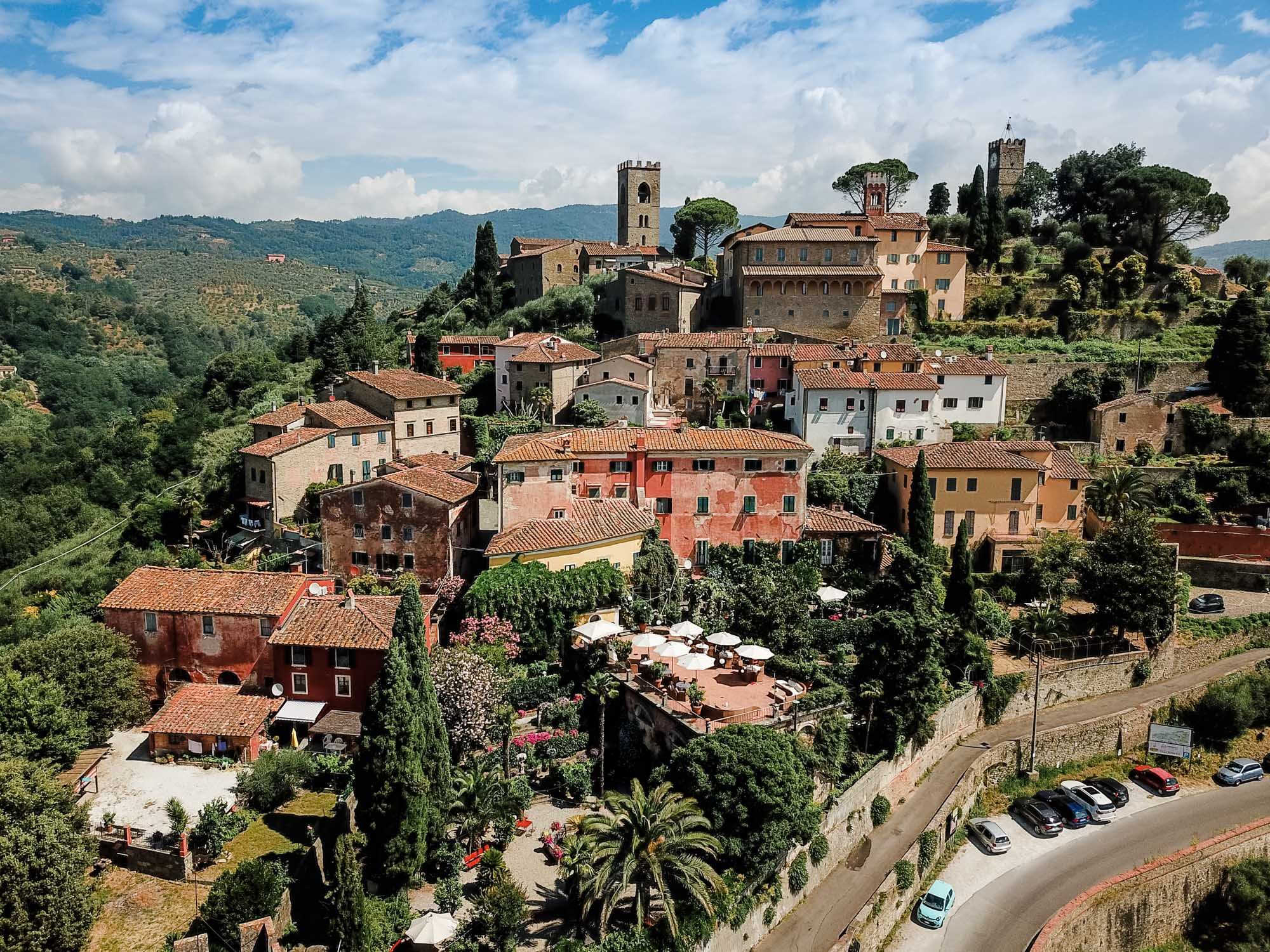 Soggiorno panoramico in Toscana: rilassarsi con vista tra colline e silenzi